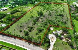 Scott St, Kyle, TX 78640