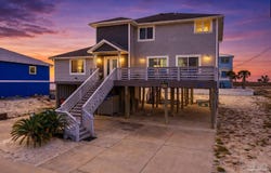 7877 White Sands Blvd, Navarre Beach, FL 32566