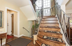 6955 Oakes Road, Brecksville, OH 44141