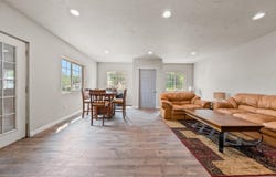 405 ELLIS Street, KEWAUNEE, WI 54216-1328