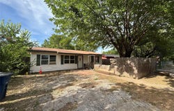 6706 Cruz ST, Austin, TX 78741