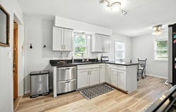 1400 W Klein Ave, Milwaukee, WI 53221