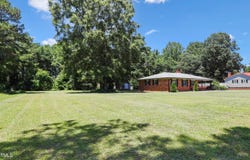 28 White Oak Drive, Smithfield, NC 27577