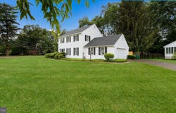 1301 MOON DR, YARDLEY, PA 19067