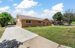 8509 Briargrove Drive, Woodway, TX 76712