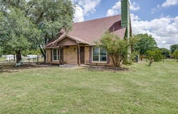 609 Airfield Road, Aurora, TX 76078