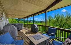 1297 Eastside Rd, Priest River, ID 83856