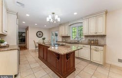 1 CRAIG ROAD, ANNANDALE, NJ 08801