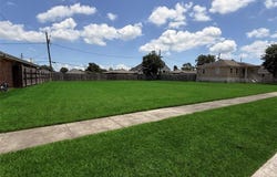 321 LLAMA Drive lot: 820A1, Arabi, LA 70032