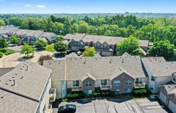 5227 Cobblers Crossing, McHenry, IL 60050