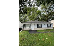 143 Flora Drive, Hazelwood, MO 63135