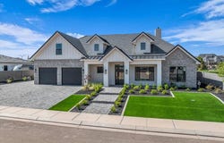 2738 STONEDALE DR, St George, UT 84790