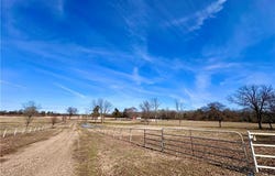 1564 White Oak  RD, Waldron, AR 72958