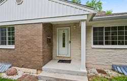 1 Castle Drive, Kettering, OH 45429