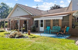 18060 Huprick Road, North Lawrence, OH 44666