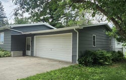 600 Christiana Ave, Bode, IA 50519