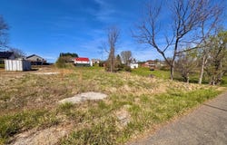 Pine Street, Hillsville, VA 24343