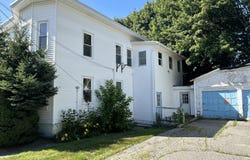 8 Pinette Avenue, Biddeford, ME 04005