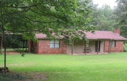2613  Attala Rd 2277, McCool, MS 39108