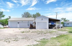 112 Eagle View Circle, Council Grove, KS 66846