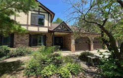 1512 1st Ave., Coralville, IA 52241