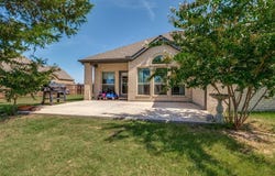 1626 Midlake Drive, Cedar Hill, TX 75104