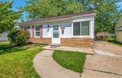 25294 Wiseman Street, Roseville, MI 48066