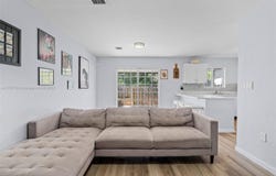 582 SW 2nd Pl, Florida City, FL 33034