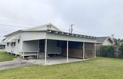 1204 Acadian Dr, Houma, LA 70363