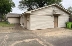 1915 Beumer St, Stuttgart, AR 72160