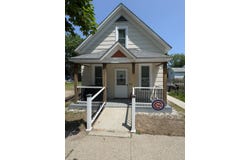323 Lafayette Avenue, Grand Haven, MI 49417