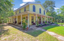 1320 County Road 1450, Bonham, TX 75418