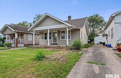 2345 S 6TH Street, Springfield, IL 62703
