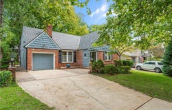 5307 Aberdeen Road, Fairway, KS 66205