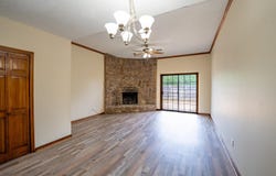 5 Edgehill Cove, Maumelle, AR 72113