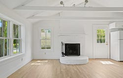 130 Wing Road, Oak Bluffs, MA 02557