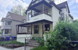 42 Hall St, Springfield, MA 01108