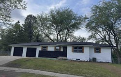 10 Fair Ridge, Atlantic, IA 50022