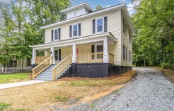 512 Maple Avenue, Burlington, NC 27215