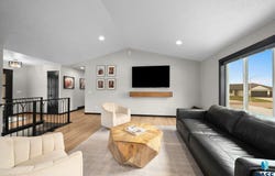 4013 S Faith Ave, Sioux Falls, SD 57110