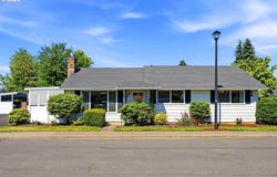 745 NE FLEMING Ave, Gresham, OR 97030