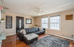 16 Taft Avenue, Edison, NJ 08817