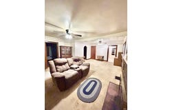 614 E Laporte Street, Plymouth, IN 46563