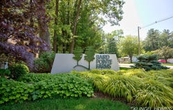 16192 Old Orchard Drive, Spring Lake, MI 49456