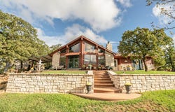 172 Cheyenne Drive, Nocona, TX 76255