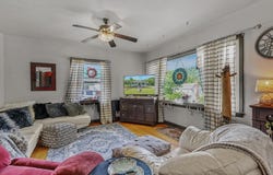 9 S LAUREL AVENUE, BERKELEY SPRINGS, WV 25411