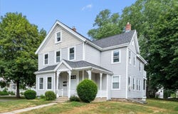 135 Cottage St, Norwood, MA 02062