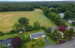 120 LANDIS Drive, Warwick, RI 02818