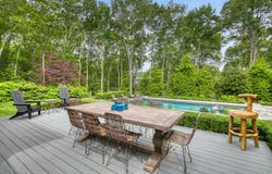 27 South Valley, Sag Harbor, NY 11963