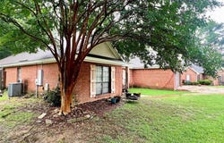 108 GREYSTONE Court, Prattville, AL 36066